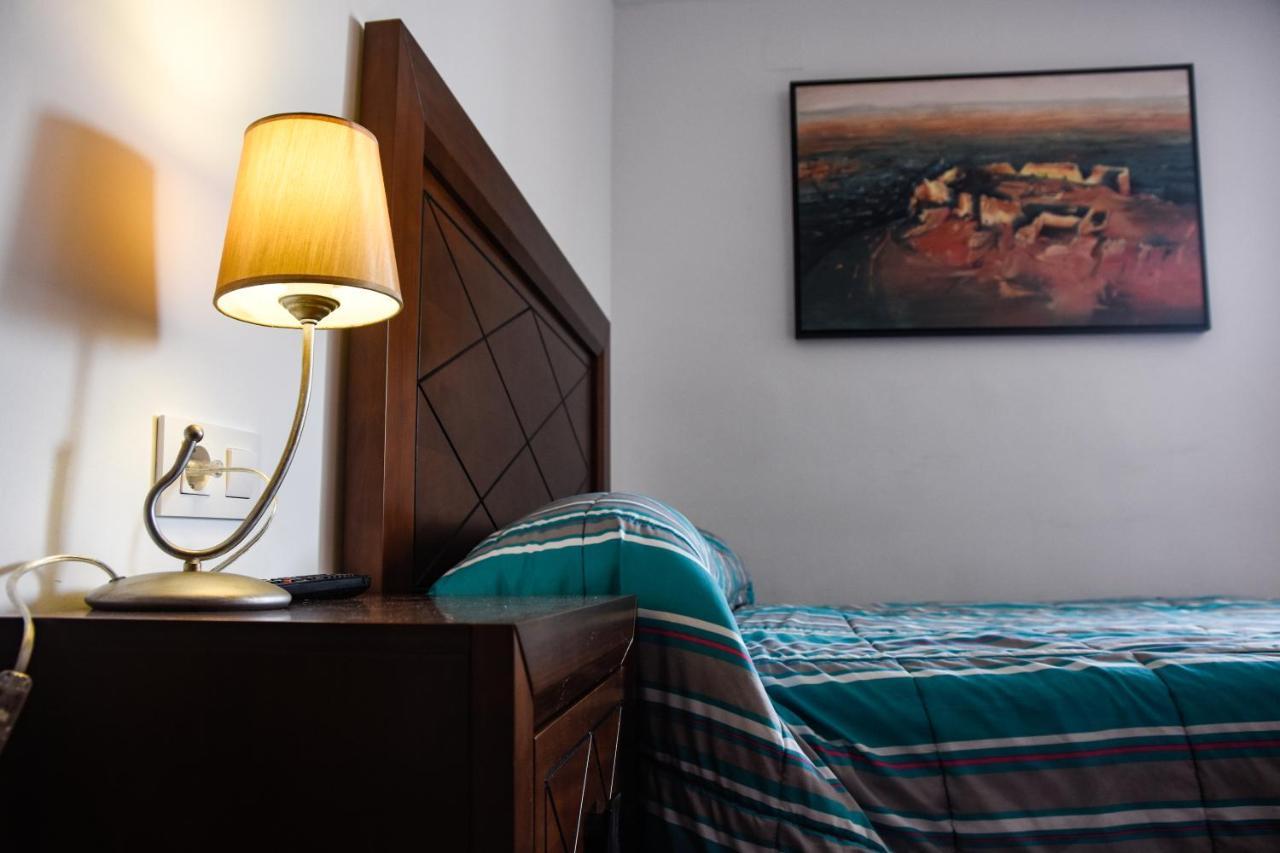 Montiel Suites Trastamara מראה חיצוני תמונה